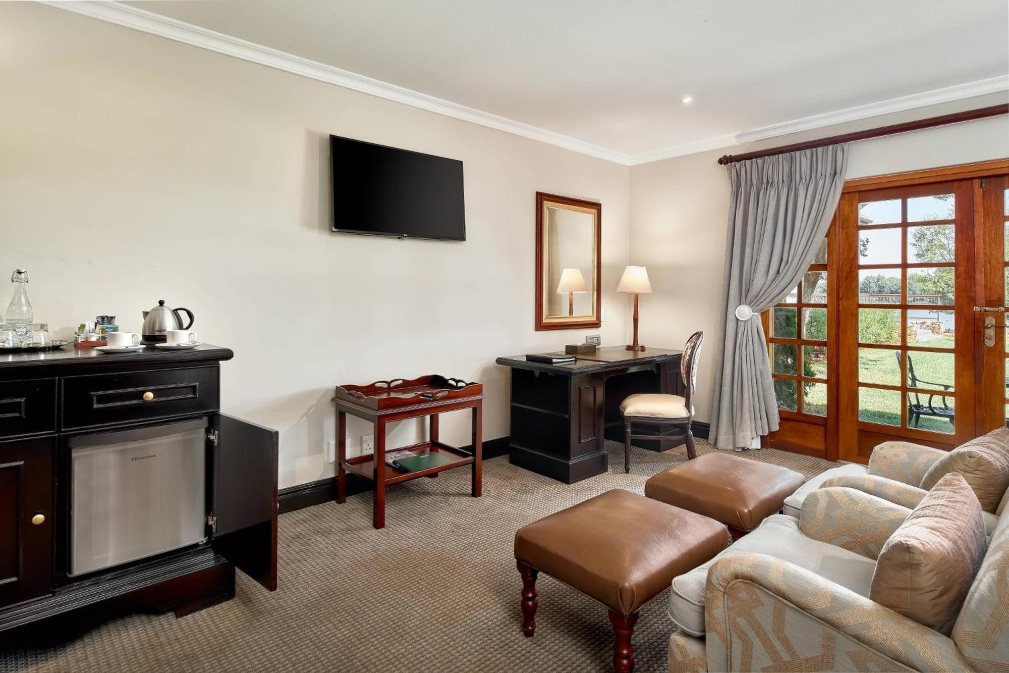 Irene Country Lodge, Autograph Collection Centurion Exterior photo A suite at the Oyster Box