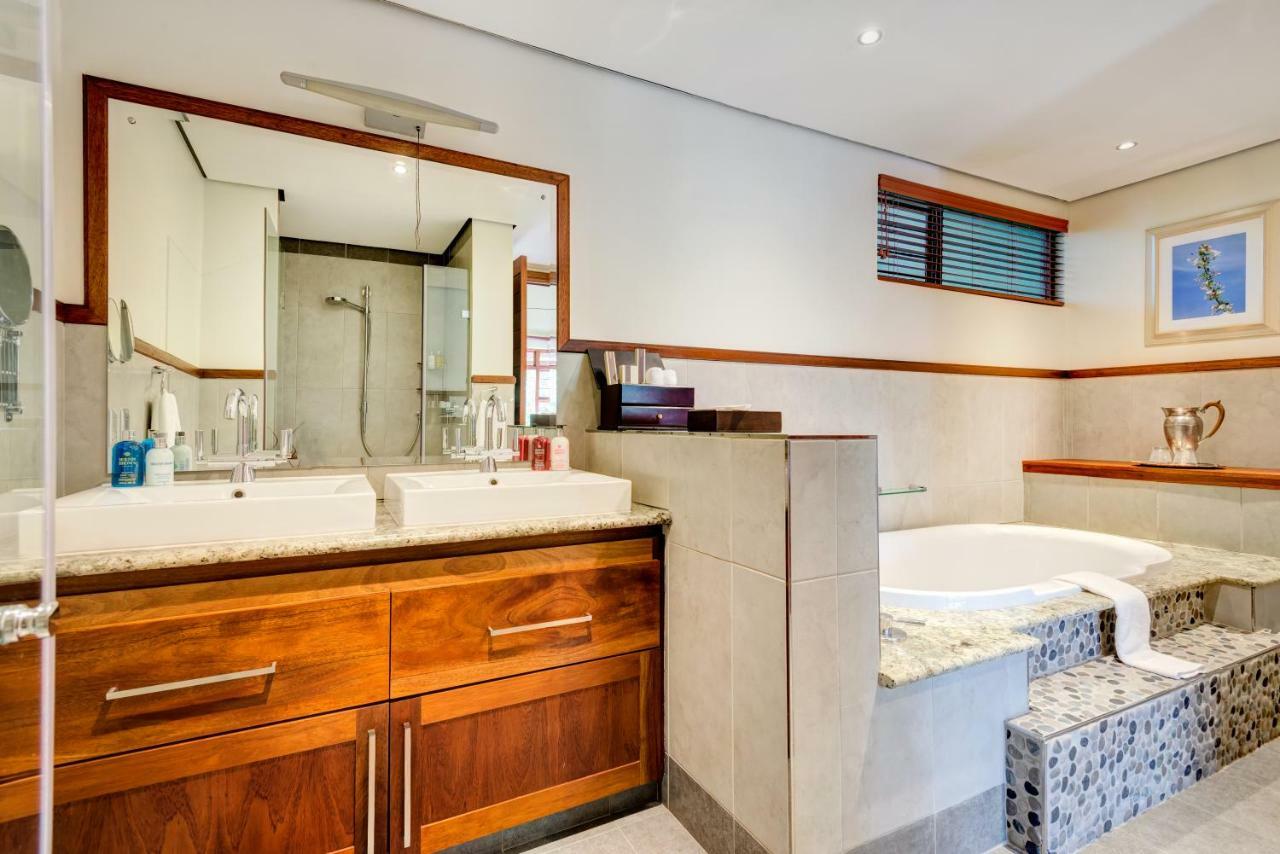 Irene Country Lodge, Autograph Collection Centurion Exterior photo Bathroom